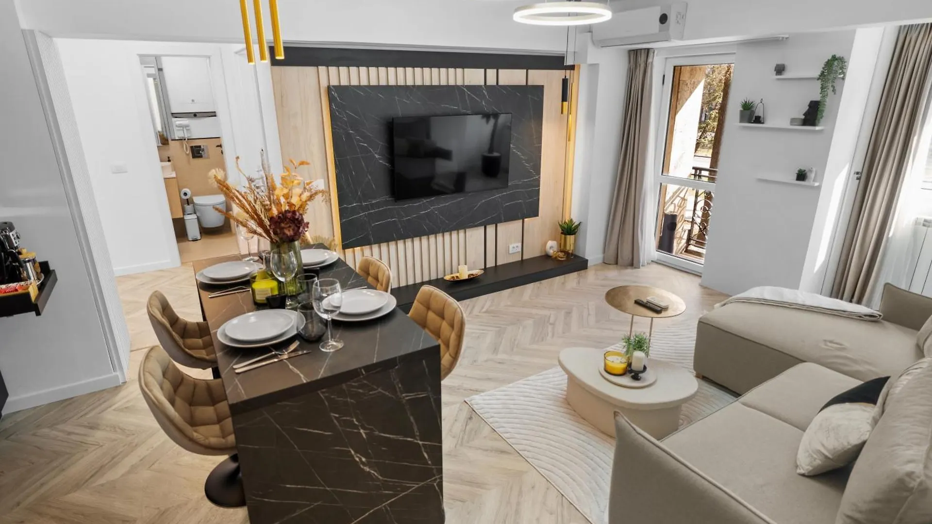 Hi-Lux Parliament Apartment With Amazing View Bucharest Romania